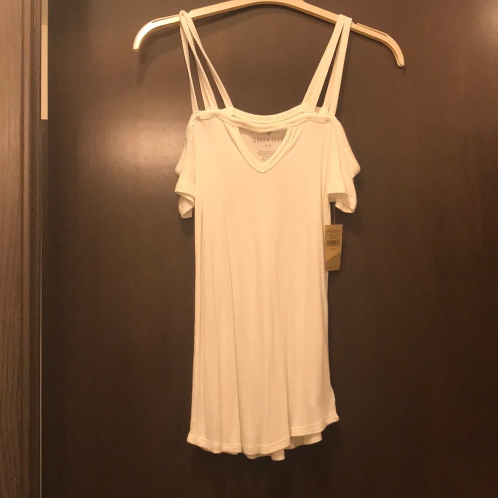 Ribbed off the shoulder American Eagle top